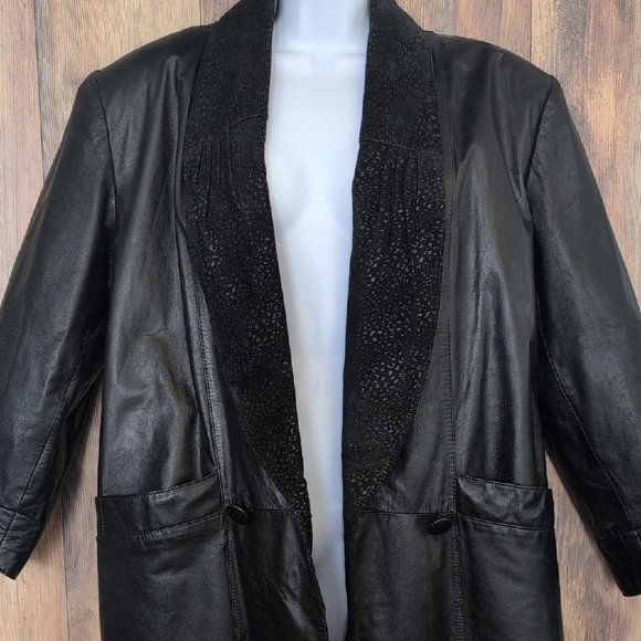 Pelle Studio Jackets & Blazers - Pelle Studio Women’s Black Leather Trench Coat with Suede Accents 3006 M